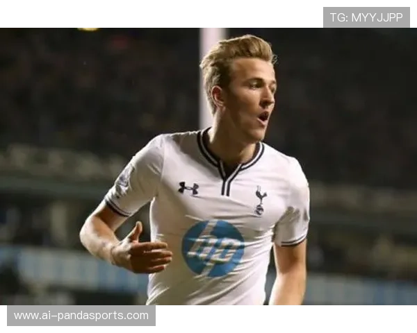 足球场上的颜值担当：这些球星的帅气头像值得一看